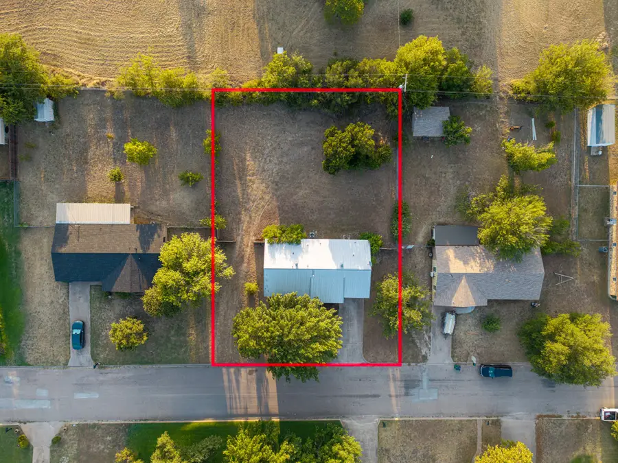 510 S Williams Street, Hamilton, TX 76531 - #2