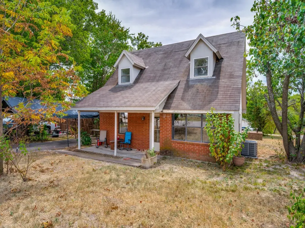 515 Clements Avenue, Van Alstyne, TX 75495 - #1