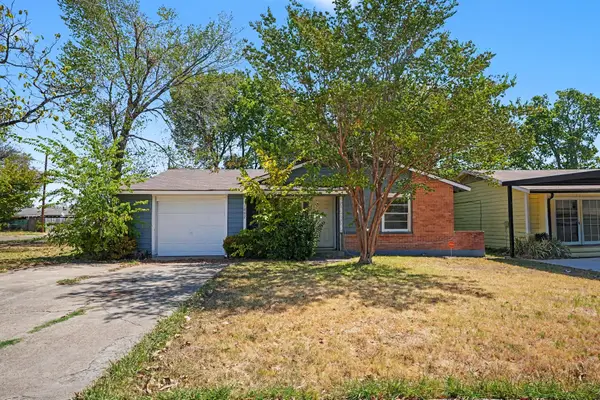 1002 Pampa Drive, Mesquite, TX 75149