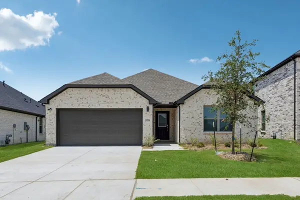 10609 Blakely Creek Road, Fort Worth, TX 76126