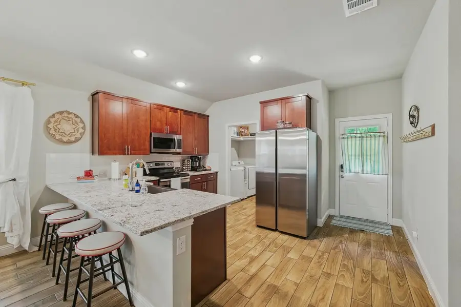 2409 Ross Avenue, Fort Worth, TX 76164 - #3