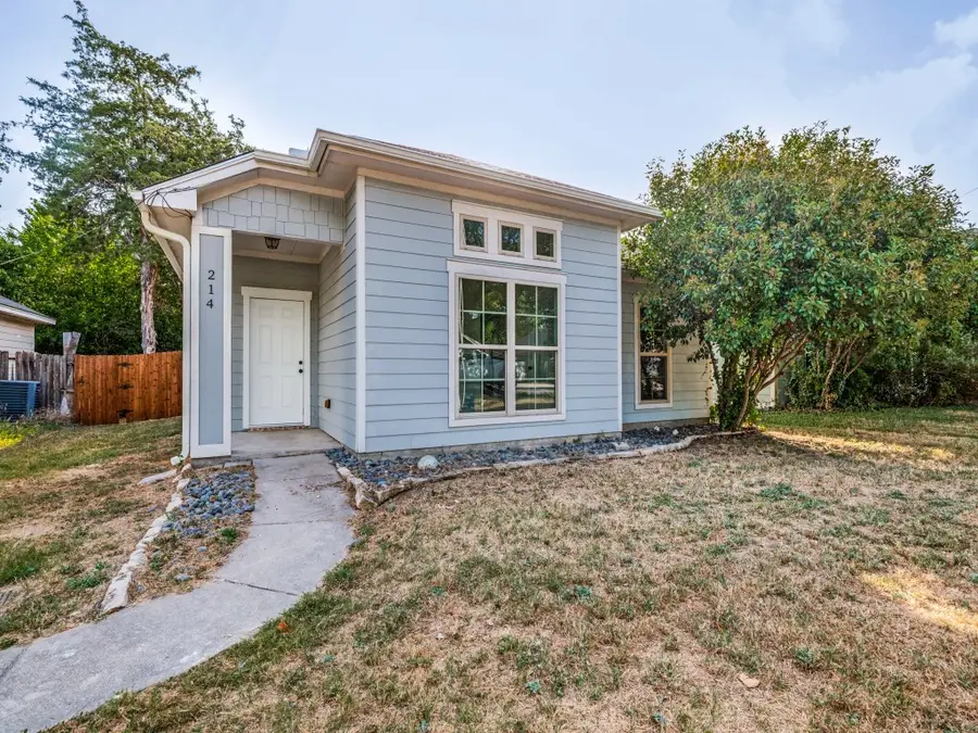 214 Lewis Street, Waxahachie, TX 75165 - #2
