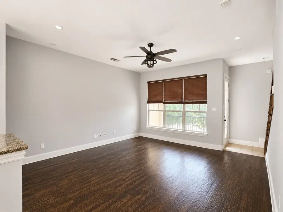 627 Senda #58, Irving, TX 75039 - #3