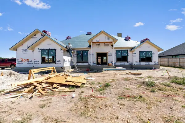 1300 Promised Land, Hewitt, TX 76643