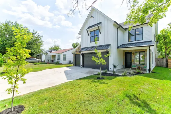 2928 Livingston Avenue, Fort Worth, TX 76110