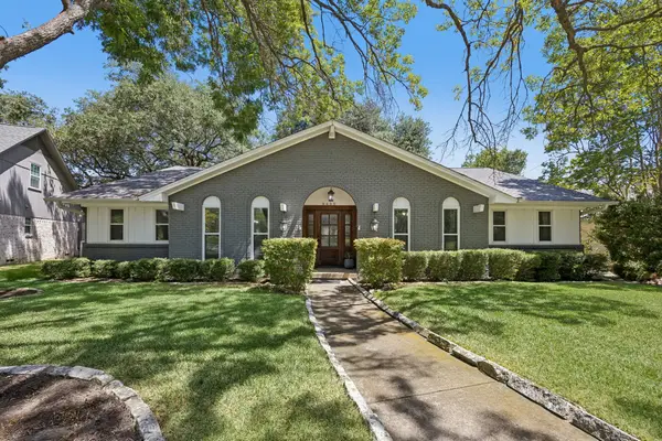 9435 Hunters Creek Drive, Dallas, TX 75243