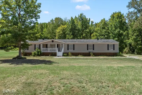 8725 Pinehaven Drive, Keithville, LA 71047