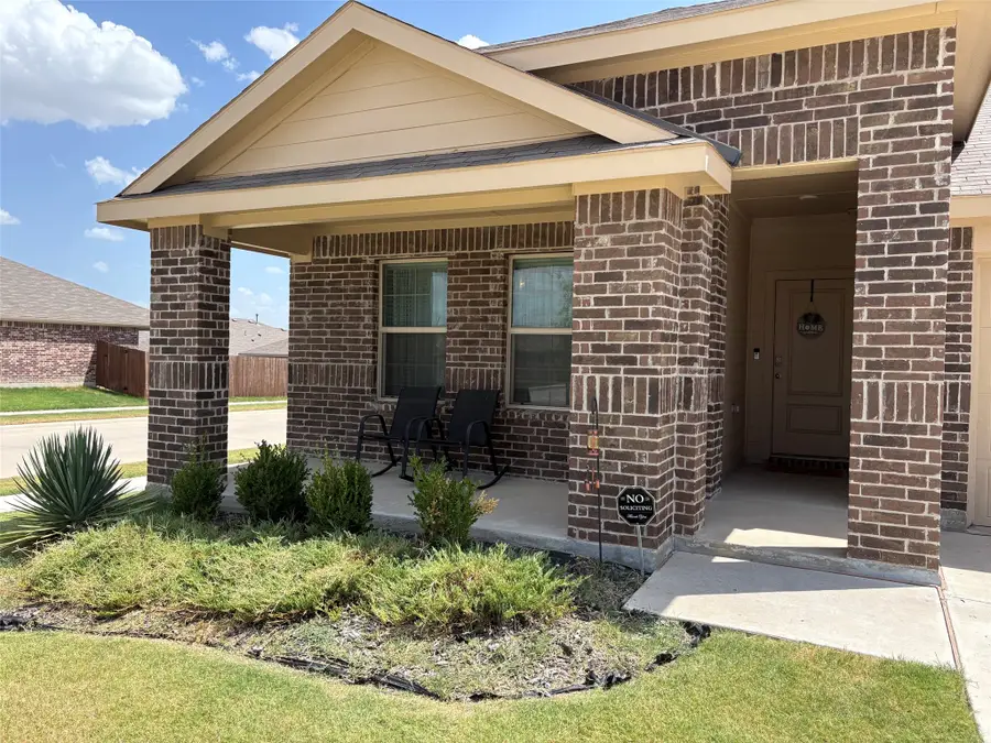 701 Emmons Creek Street, Justin, TX 76247 - #2