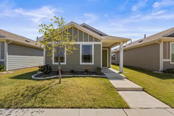 461 Whistlestop Way, Ferris, TX 75125