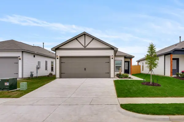 3921 Starry Night Cove, Sherman, TX 75092
