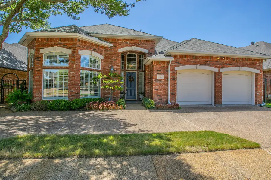 757 Village Green Drive, Desoto, TX 75115 - #2
