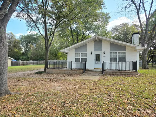 131 Ocean Drive, Gun Barrel City, TX 75156