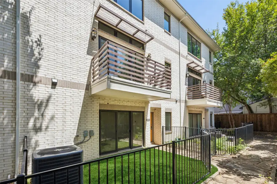 4025 Lemmon Tree Place, Dallas, TX 75219 - #2