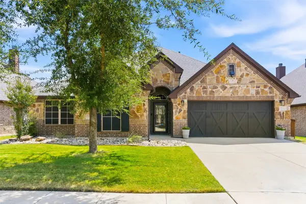 2749 Buffalo Run, Burleson, TX 76028