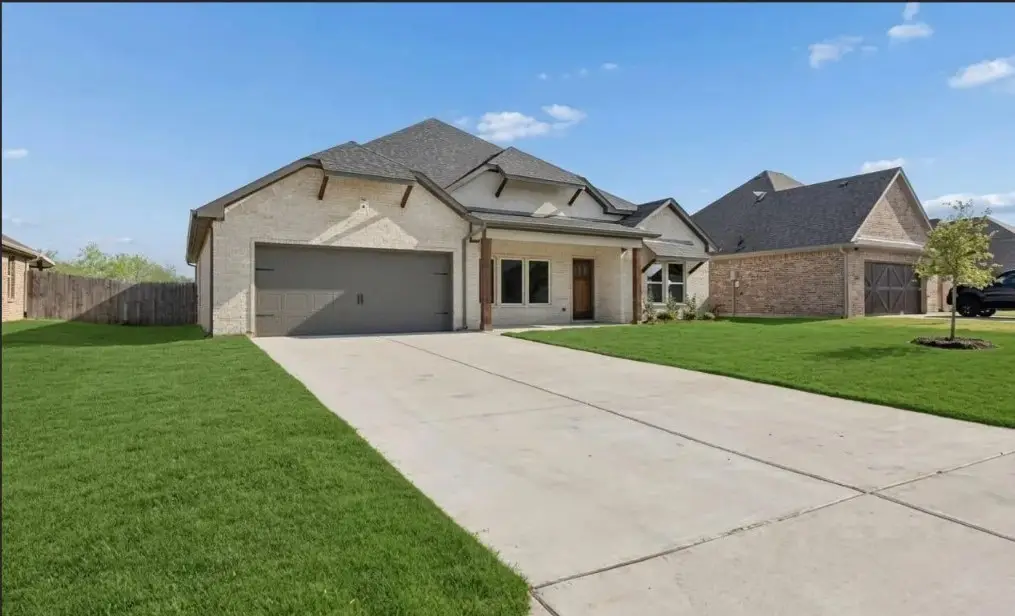 3405 Preston Club Drive, Sherman, TX 75092 - #1
