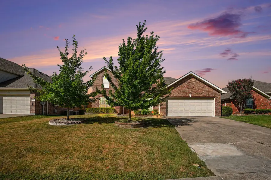 3023 Riverwood Lane, Grand Prairie, TX 75052 - #2