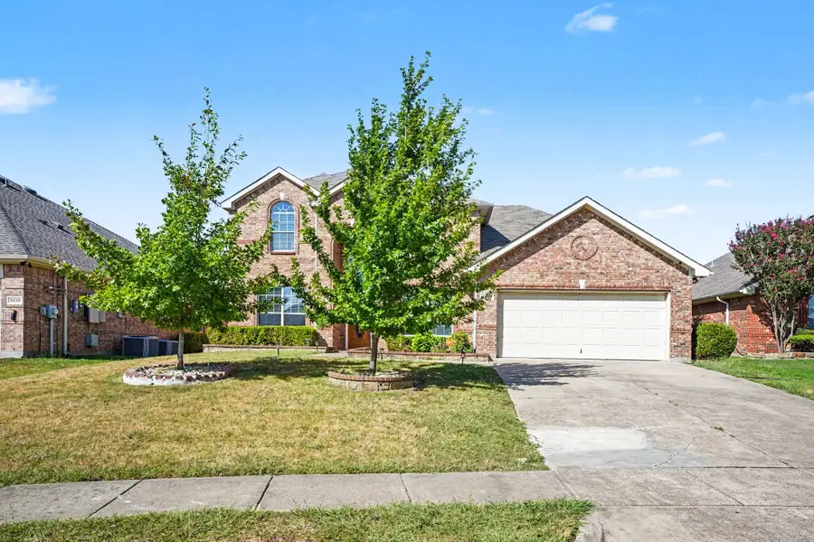 3023 Riverwood Lane, Grand Prairie, TX 75052 - #3
