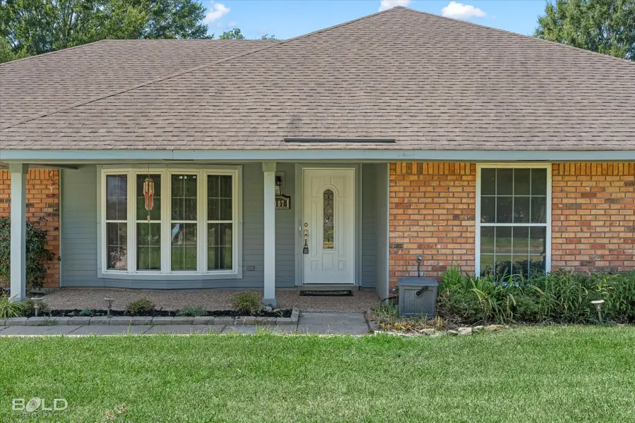 2107 Surrey Lane, Bossier City, LA 71111 - #2