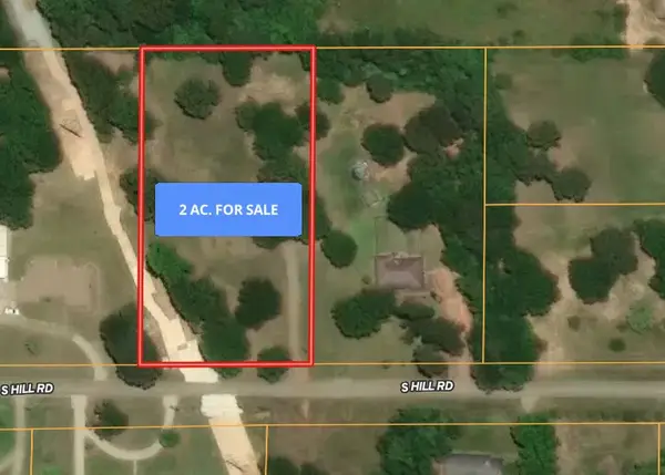 404 South Hill Rd Road, Palestine, TX 75801