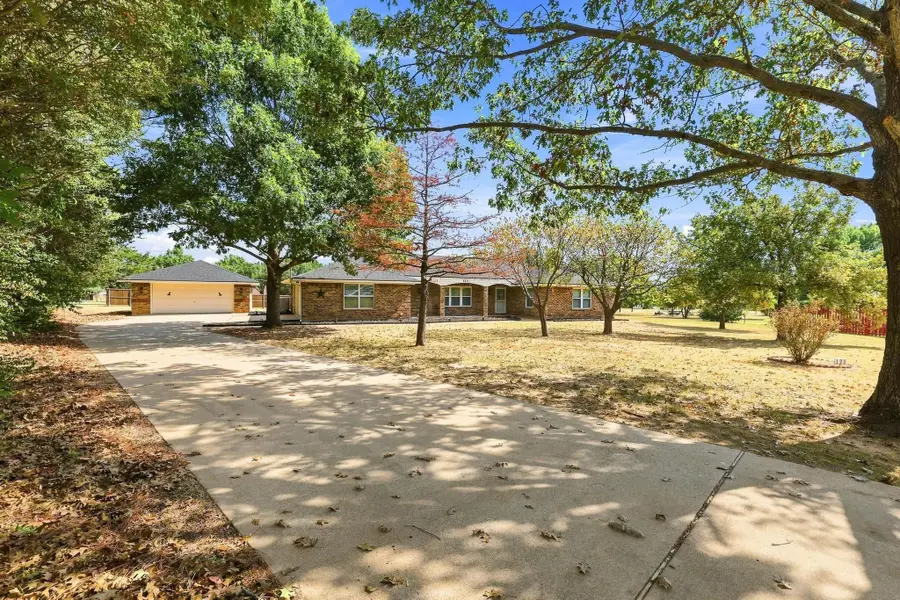 123 S Meadowbrook Drive, Pottsboro, TX 75076 - #2