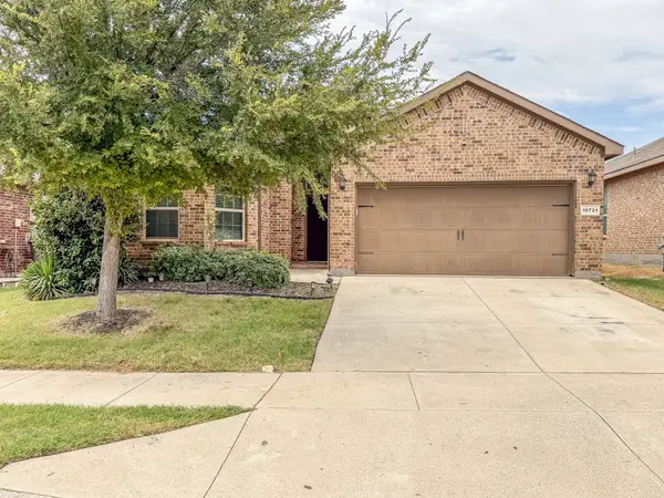 15721 Buffalo Nickel Drive, Fort Worth, TX 76177