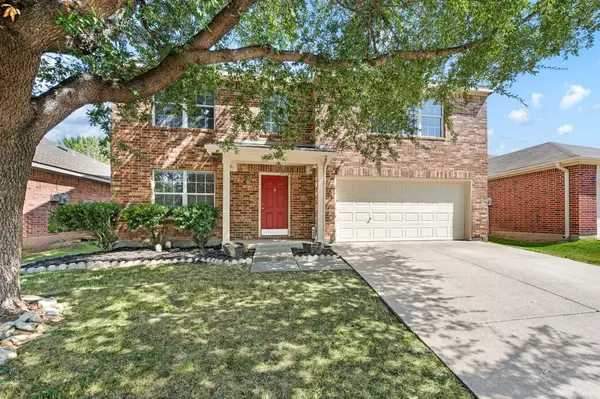 5025 Senator Drive, Fort Worth, TX 76244