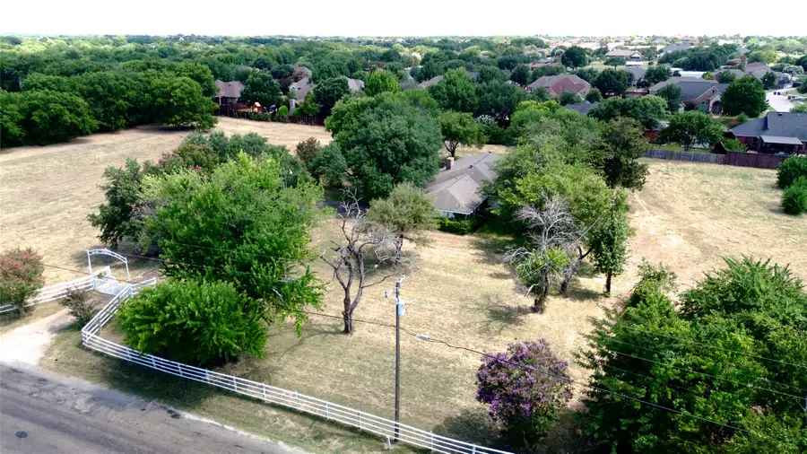 604 E Highland Road, Ovilla, TX 75154 - #3