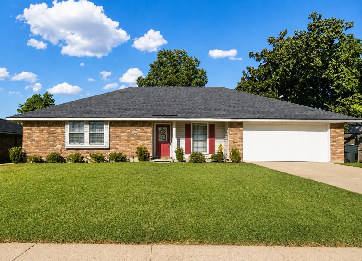 402 Southwood Drive, Bossier City, LA 71111 - #1