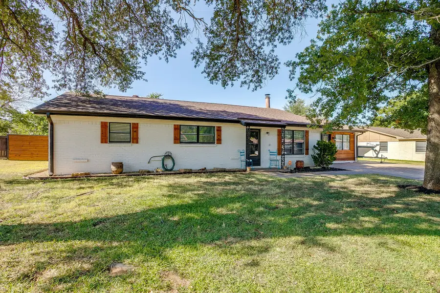 2102 SE 10th Street, Mineral Wells, TX 76067 - #3