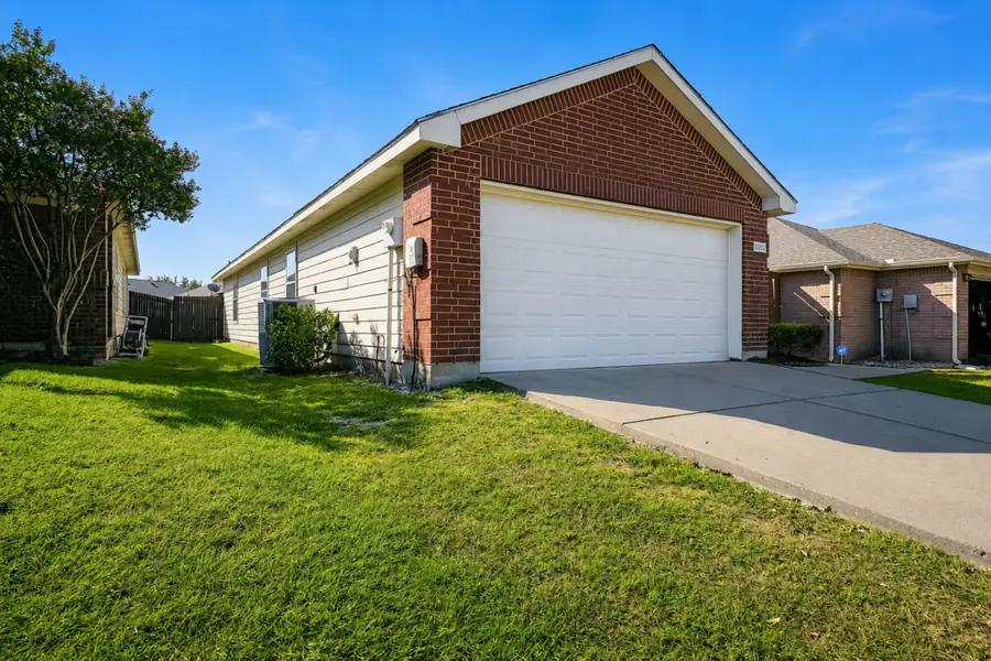 2002 Kickapoo Trail, Heartland, TX 75126 - #2