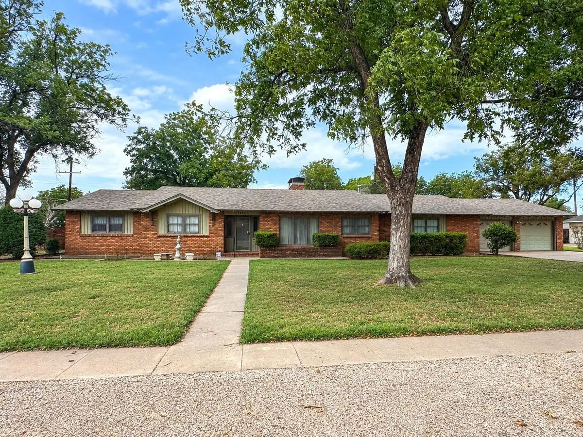 1601 N Avenue F, Haskell, TX 79521 - #1