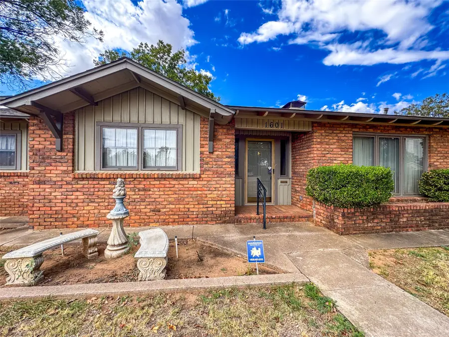 1601 N Avenue F, Haskell, TX 79521 - #2