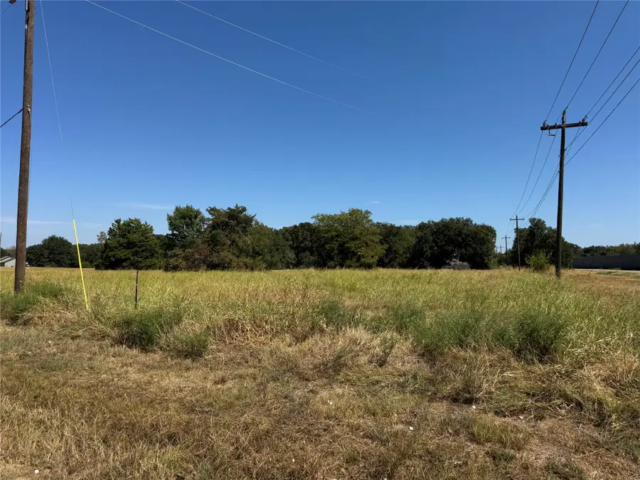 3240 Recreational Road 3, Bonham, TX 75418 - #3