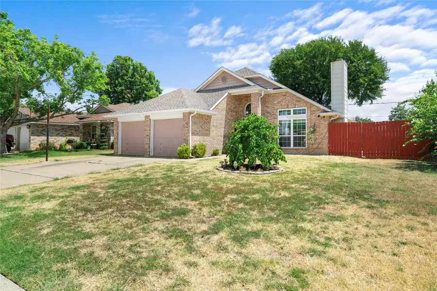 6315 Fairlane Drive, Arlington, TX 76001 - #2