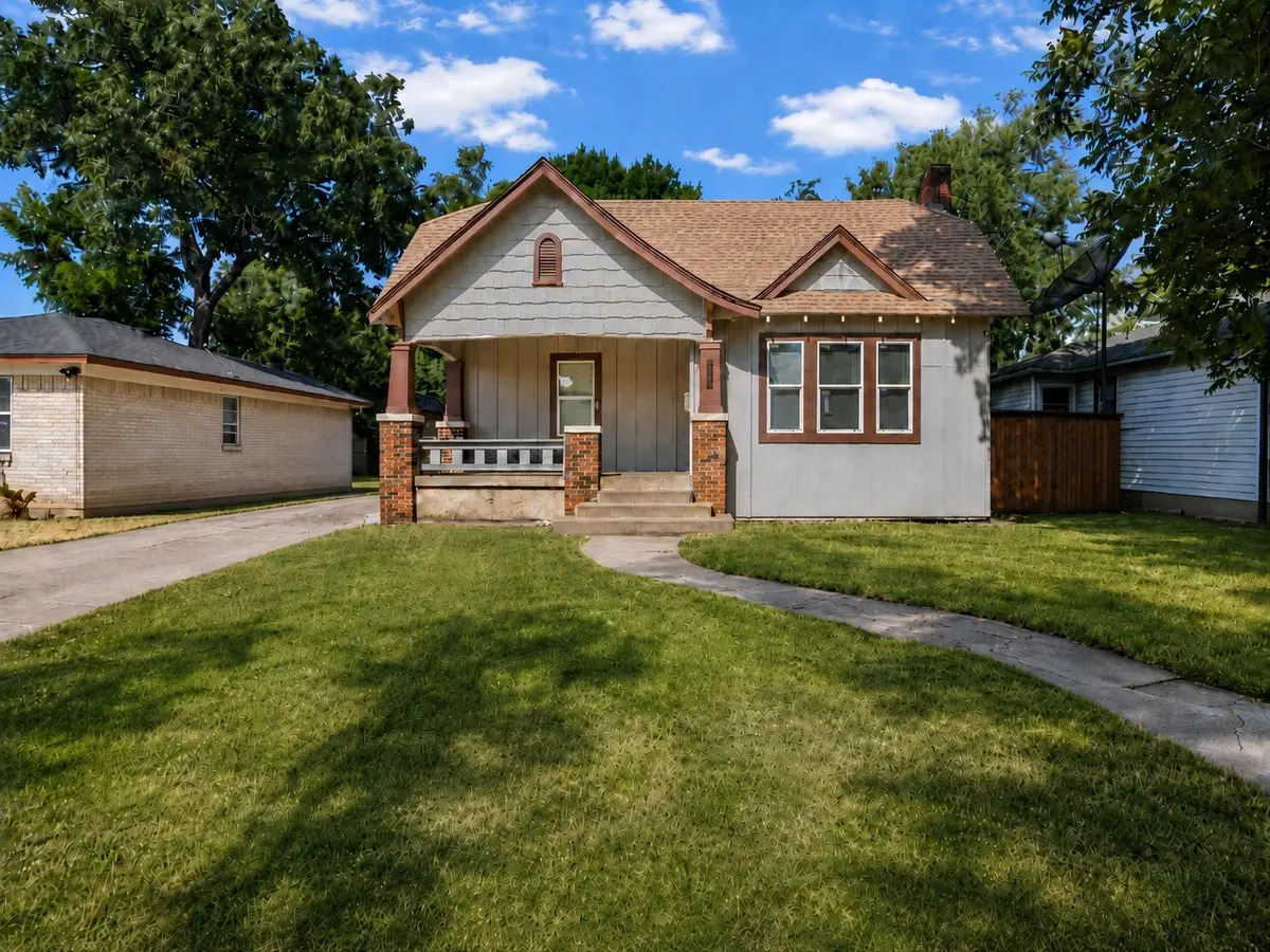 719 N Barnett Avenue, Dallas, TX 75211 - #1