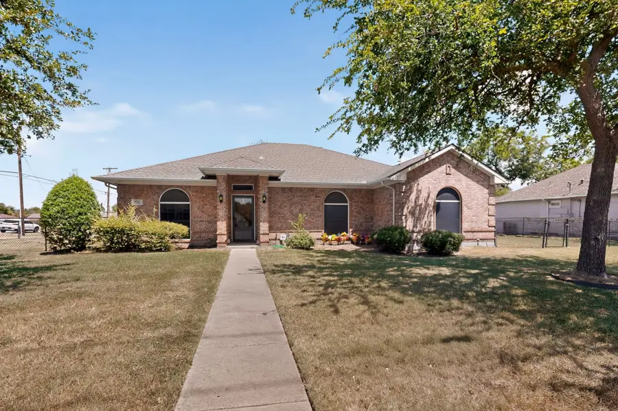 800 E Aimee Street, Forney, TX 75126 - #2
