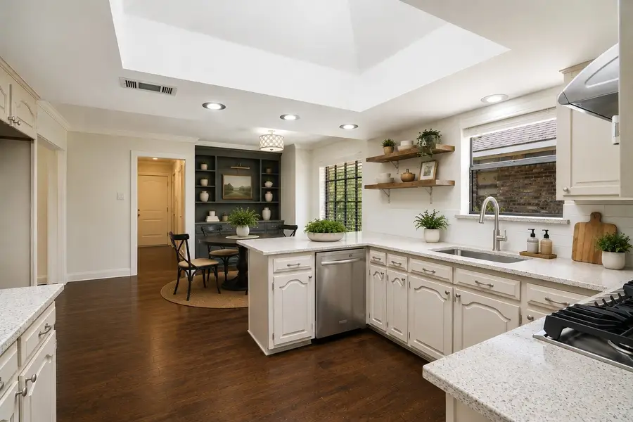 10115 Laingtree Drive, Dallas, TX 75243 - #3