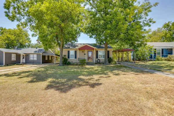 128 Tarrant Avenue, Burleson, TX 76028