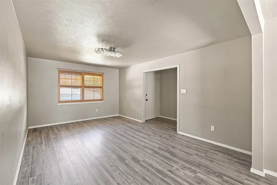 2022 Normandy Drive, Irving, TX 75060 - #3