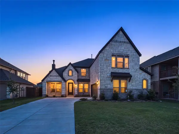309 Pineview Lane, Ponder, TX 76259