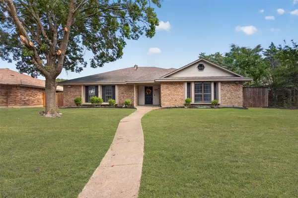 917 Francis Street, Lancaster, TX 75146