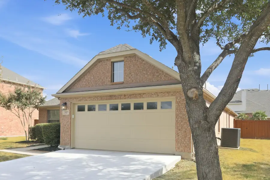 2927 Albares Drive, Grand Prairie, TX 75054 - #3