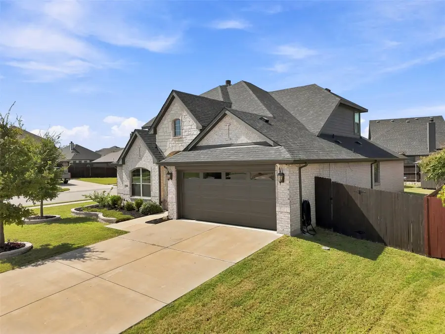 251 Bear Trail, Waxahachie, TX 75165 - #2