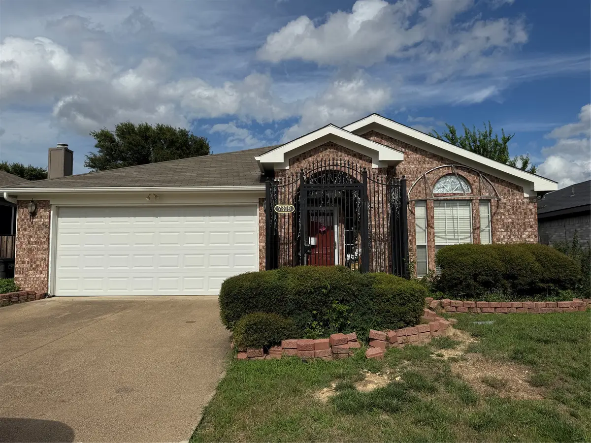 7309 Nohl Ranch Road, Fort Worth, TX 76133 - #1
