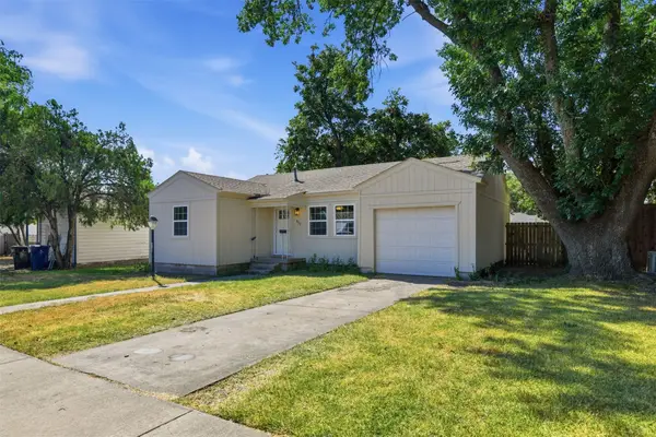 852 Lilac Drive, Garland, TX 75040