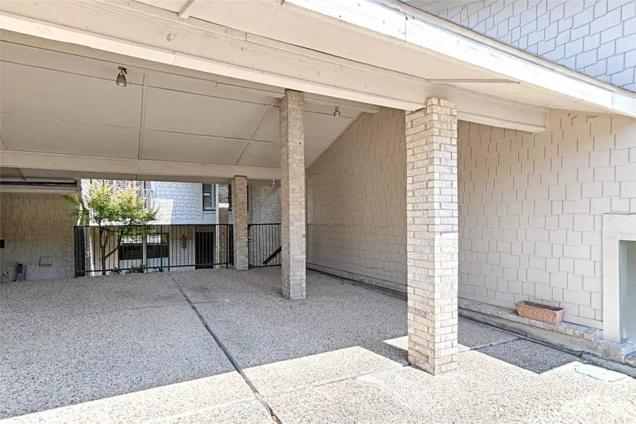 19 Country Lake Drive, Carrollton, TX 75006 - #3
