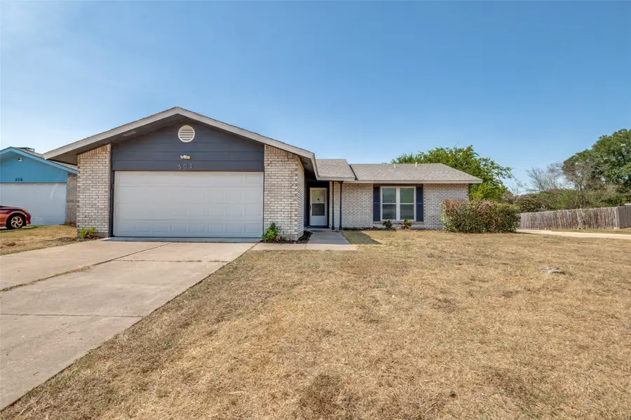 502 Brian Drive, Grand Prairie, TX 75052 - #2