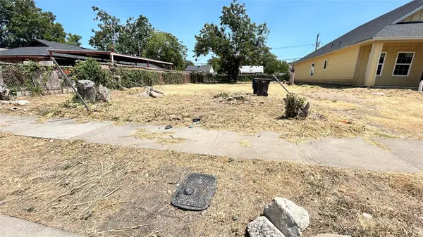 3613 College Avenue, Fort Worth, TX 76110