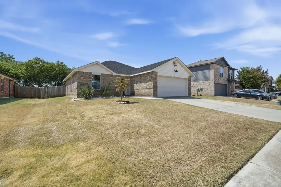300 Deer Run Drive, Sanger, TX 76266 - #2