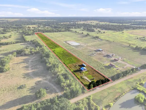 680 County Road 2200, Ivanhoe, TX 75447
